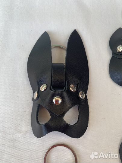 Брелок для ключей из натуральной кожи