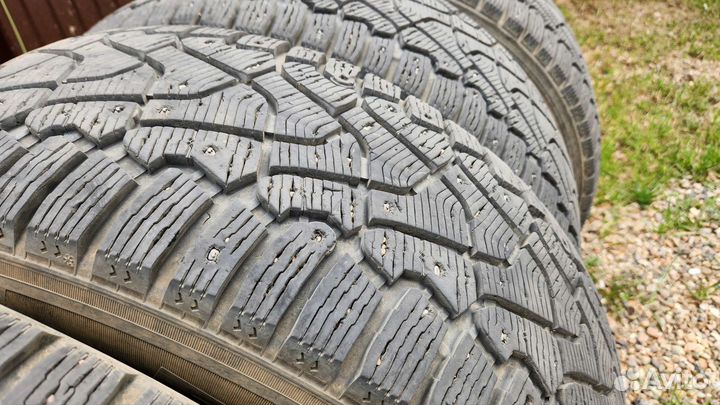 Pirelli Ice Zero 265/65 R17