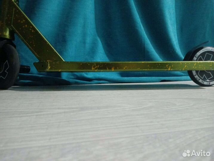 Трюковой самокат