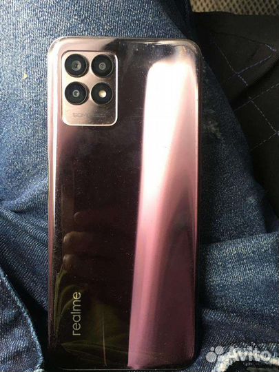 Realmi 8i