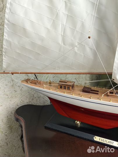 Корабль сувенир