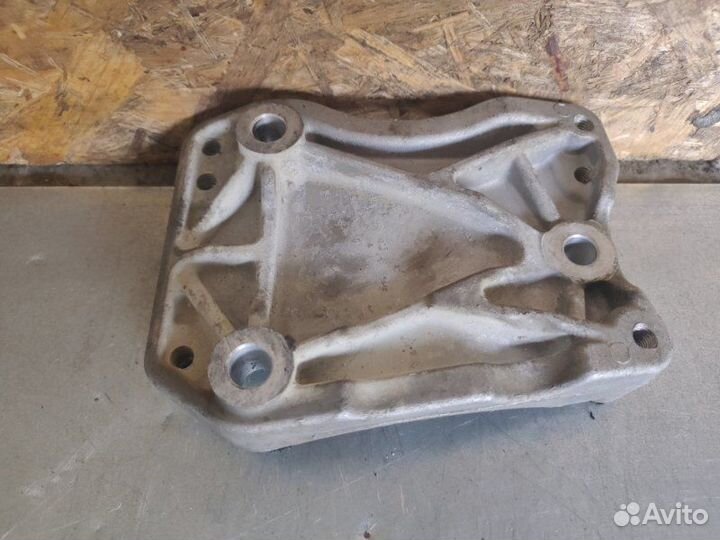 Кронштейн компрессора кондиционера Chery Tiggo Pro