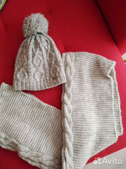 Комплект шапка и шарф женский