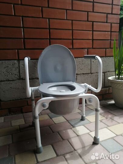 Кресло туалет (санитарный стул)
