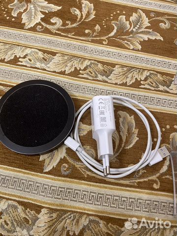 Беспроводное зарядное устройство