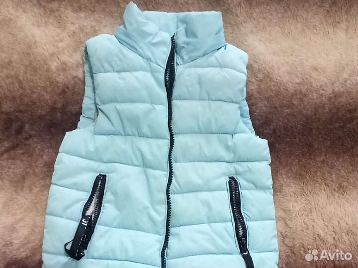 Куртка демисезонная, жилет и шапка