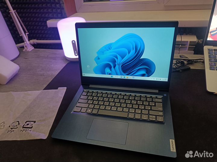 Новый Lenovo Ideapad i3-1115G4 8gb 512gb(SSD)