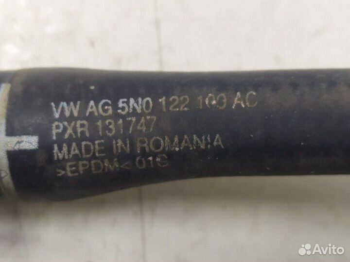 Шланг системы охлаждения Volkswagen Tiguan 2014
