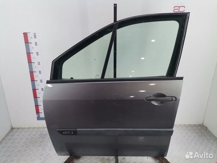 Дверь передняя для Renault Scenic 2 801015506R