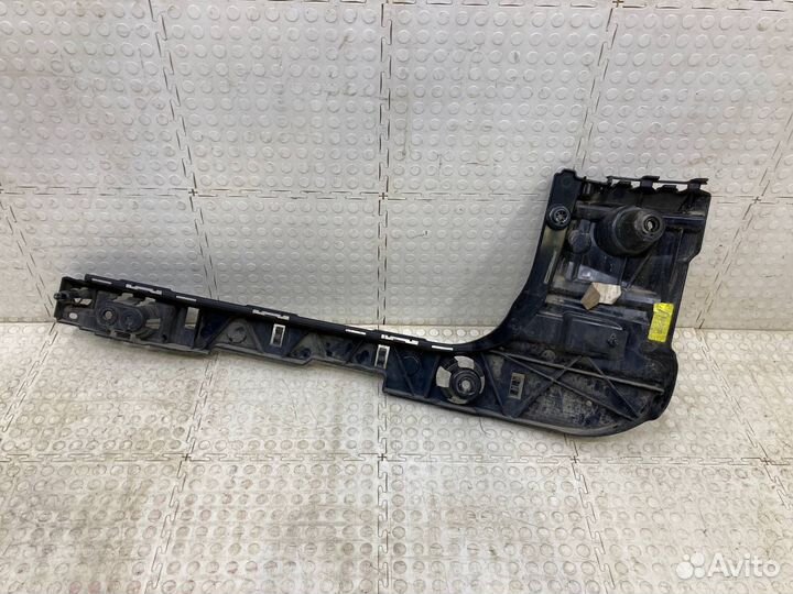 Кронштейн бампера задний левый Bmw X3 G01 2017