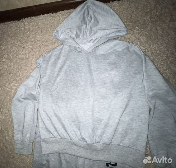 Спортивный костюм женский