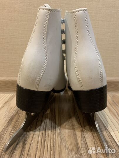 Коньки фигурные Nordway Nicole, 35 р-р