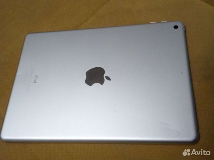 iPad 6 2018 в отличном состоянии