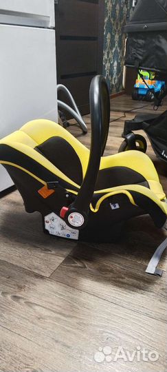 Коляска с автолюлькой