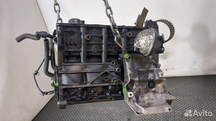 Блок цилиндров Volkswagen Passat 5, 1998