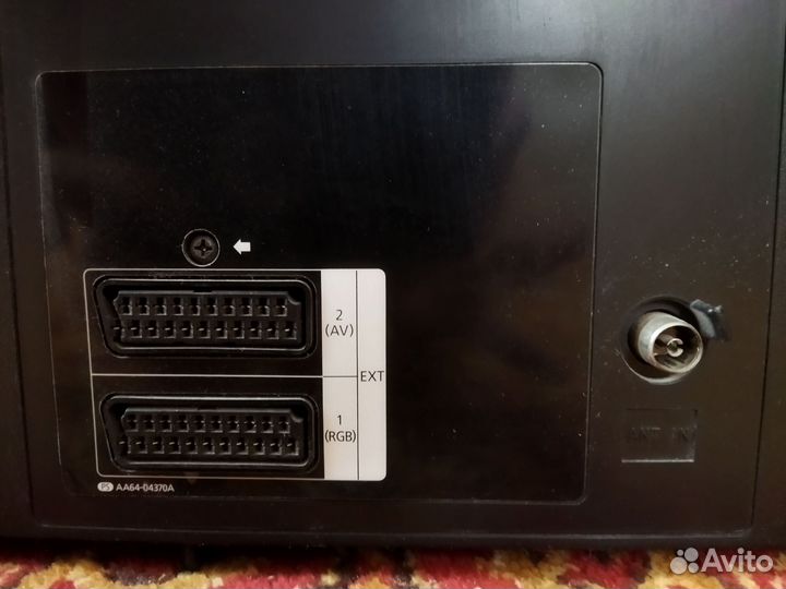 Телевизор samsung