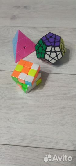 Кубики-рубики: классический, мегаминкс, ромб