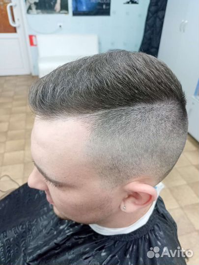 Парикмахер -барбер
