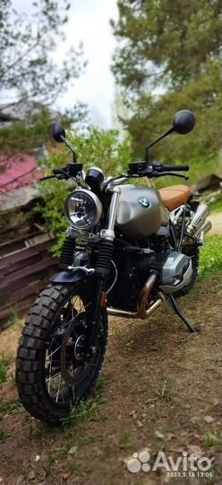 BMW R- Nine T scrambled