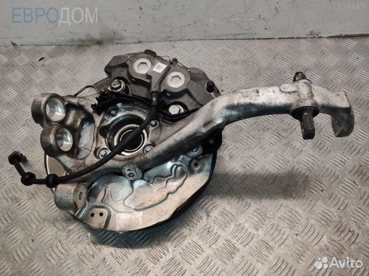 Цапфа / поворотный кулак передняя левая на mercede