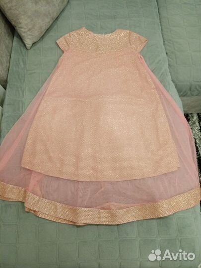 Платье нарядное