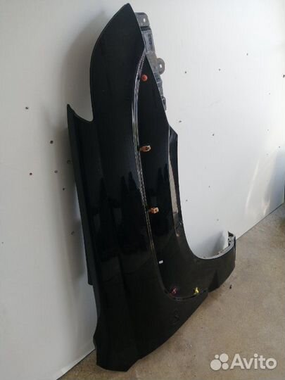 Крыло переднее правое Toyota Land Cruiser Prado