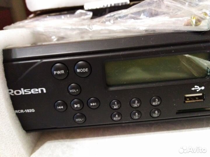 Автомобильный ресивер rolsen rcr-102g новый