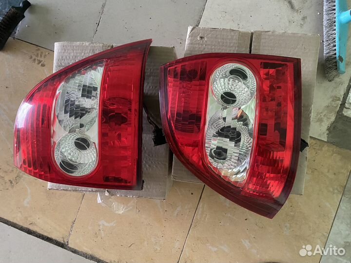 Задние фонари приора