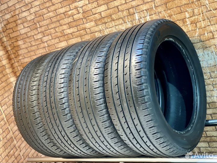 Goodyear EfficientGrip SUV 4x4 235/55 R18