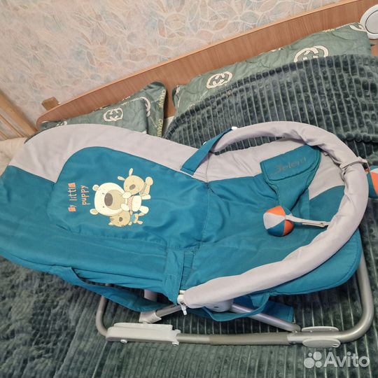 Шезлонг детский