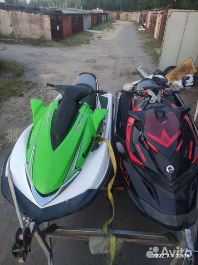 Гидроцикл Кавасаки ультра 250 и BRP 260 RS 2015 г