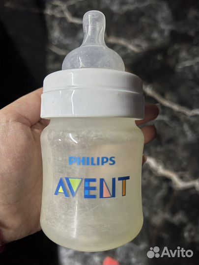 Бутылочка с соской 1 бесплатно