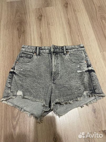 Шорты bershka 44-46