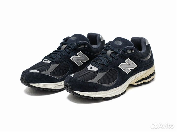 Оригинал New Balance M2002RNA