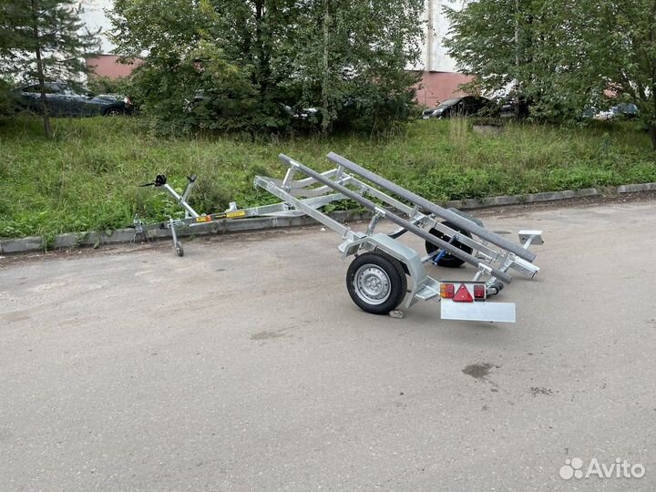 Прицеп для катера И лодки лав 81015С в Саратове