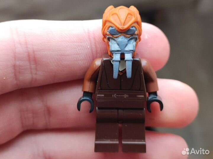 Лего фигурка