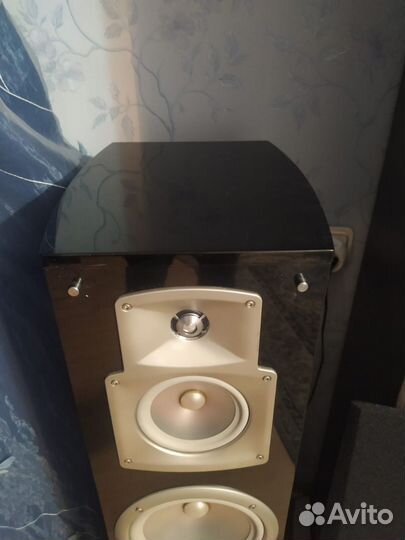 Акустические системы Yamaha NS 777