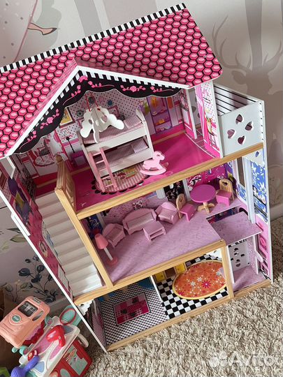 Кукольный домик