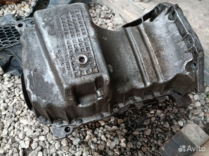 Поддон двигателя Renault Logan