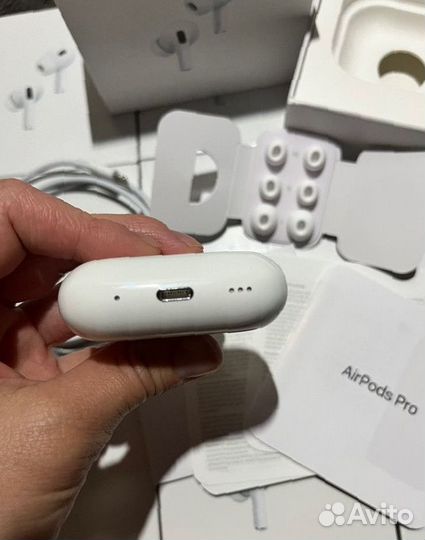 Наушники Apple AirPods Pro 2