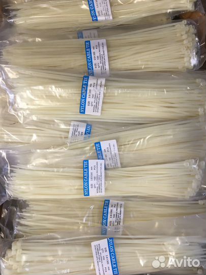 Стяжка кабельная 3,8х300мм