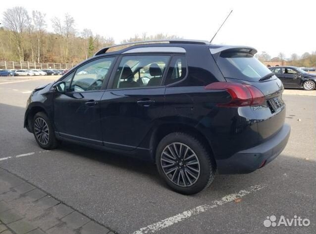 В разборе 2018 Peugeot 2008 Active