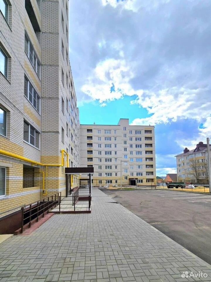 Воронежская область, рабочий посёлок Хохольский, Спортивная улица, 26/4