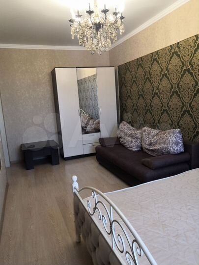 2-к. квартира, 68 м², 6/10 эт.