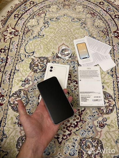 iPhone 11, 128 ГБ