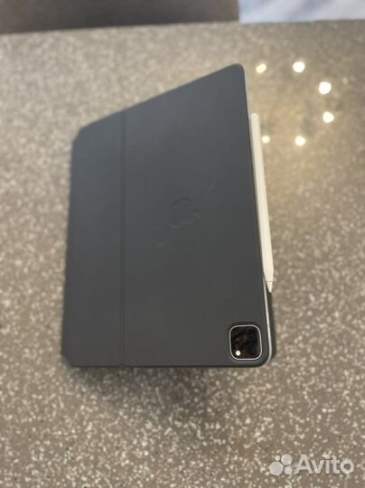 Продам Планшет Apple iPad Pro 12.9 256Gb