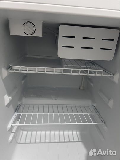 Мини-холодильник