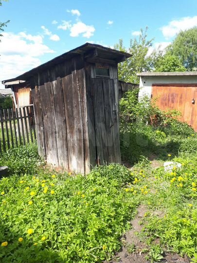 Доля в 2-к. квартире, 45 м², 2/2 эт.