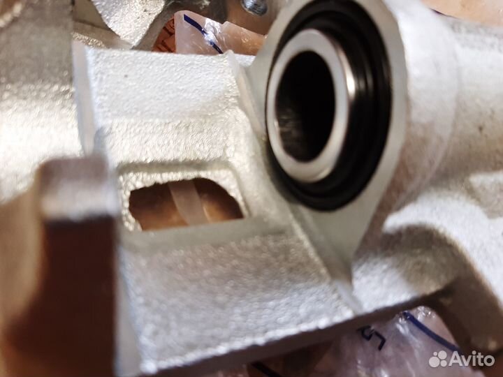 Тормозные суппорта задние на Лачетти