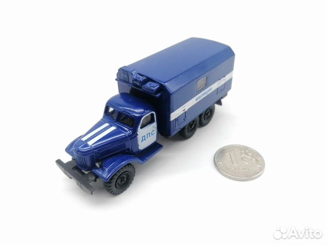 Модель herpa 744881 ZIL 157 Koffer-LKW 1:87
